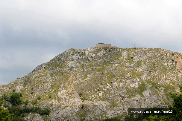 photo 2028730