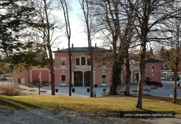 photo 1827636