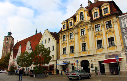 photo 1415764