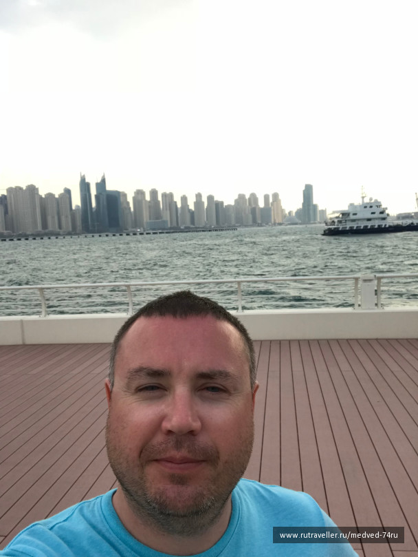 photo 1604220