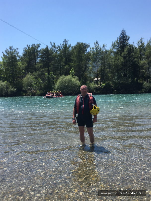 photo 1604269