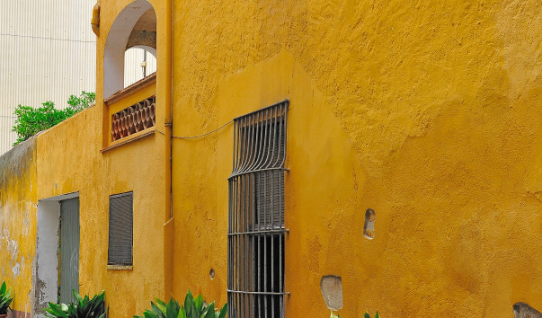 Улица Carrer Porta Nova
