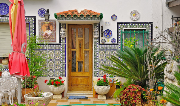 Улица Carrer Lluis Companys
