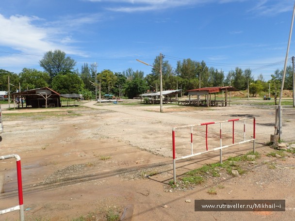 photo 1389318