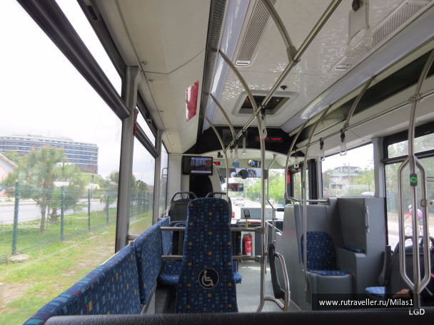 photo 1476158