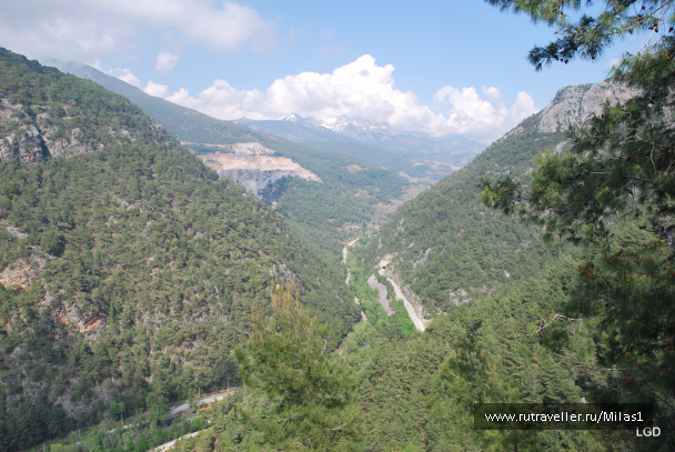 photo 1476191