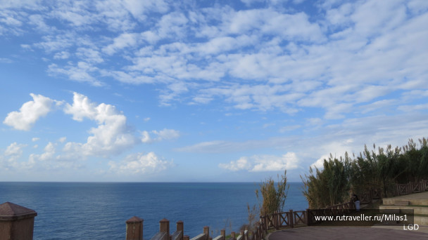 photo 1563418