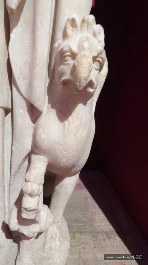 photo 1563693