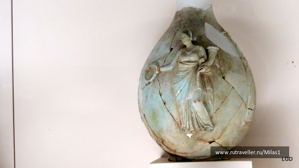 photo 1563717