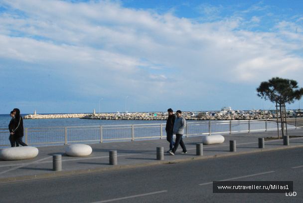 photo 1588316