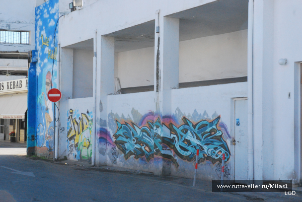 photo 1588430
