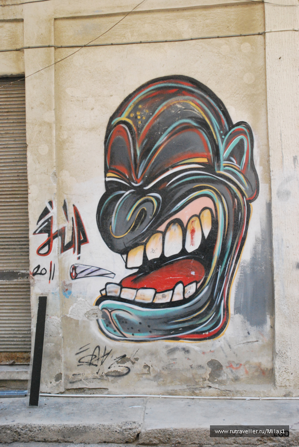 photo 1588617