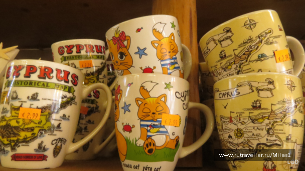 photo 1589244
