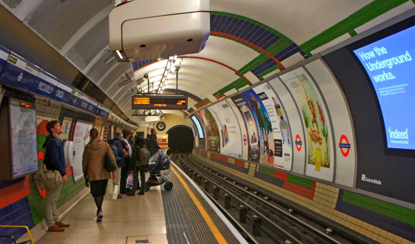 PiccadillyCircus3