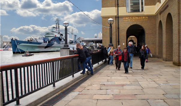 The QuenS walk2