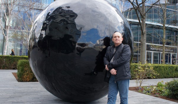 CityHall me black ball