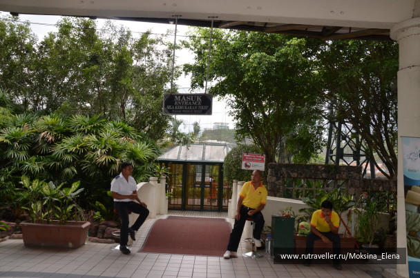 photo 1421475