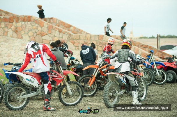 photo 1463951
