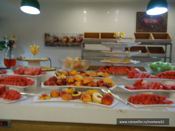 photo 1348941