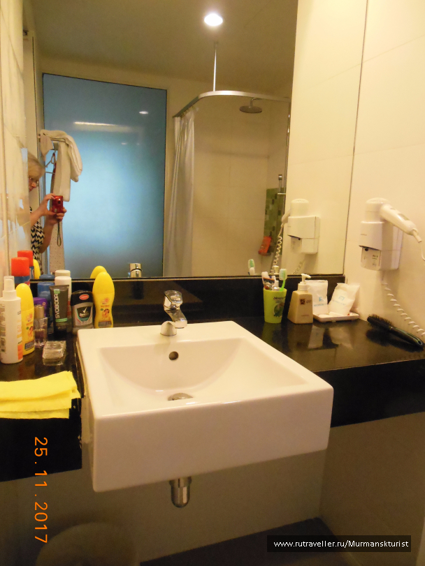 photo 1597415