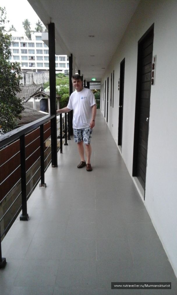 photo 1597433