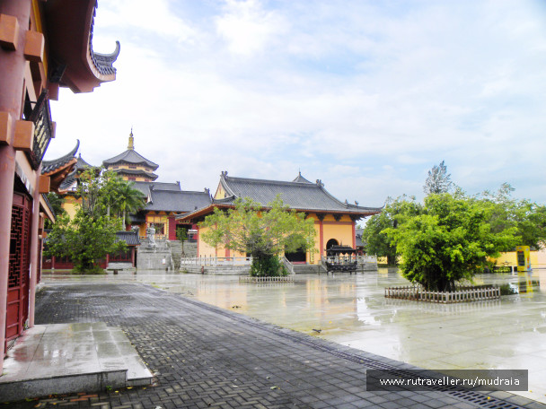 photo 1047692
