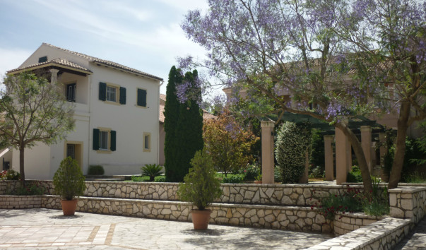 P1080047