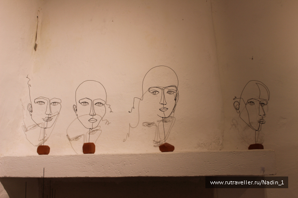 photo 1381683