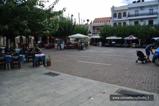 photo 1381758