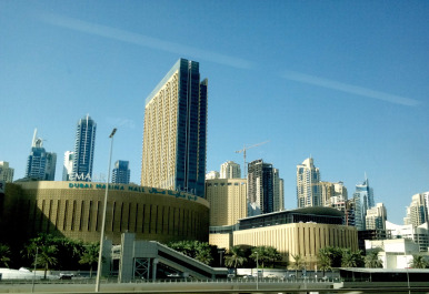 photo 1586114