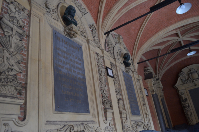 photo 1568149