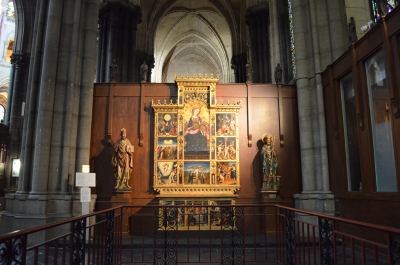 photo 1596168