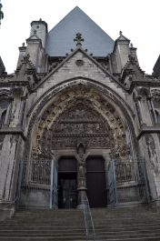 photo 1596498