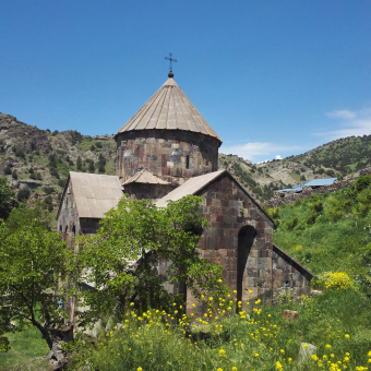 Армения. Вайоцдзорская область. Монастырь Гндванк.