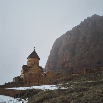 Армения. Вайоцдзорская область. Монастырь Нораванк.