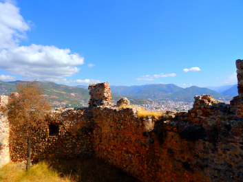photo 1475631