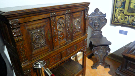 photo 1452813