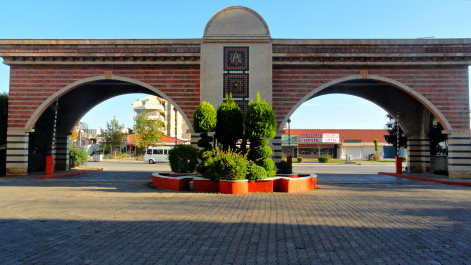 photo 1614675