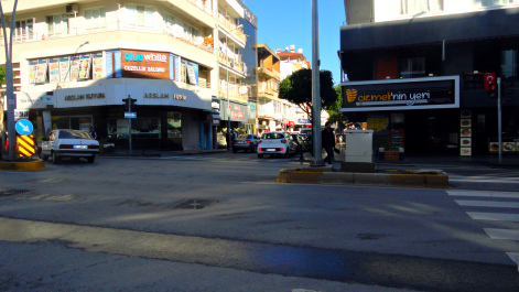 photo 1580055