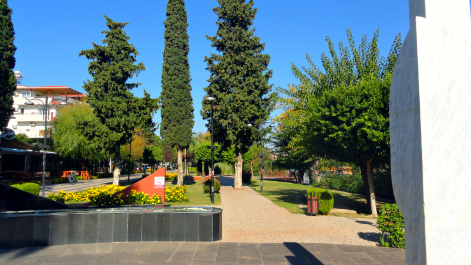 photo 1613414