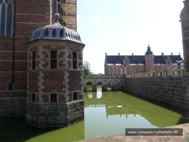 photo 1796134