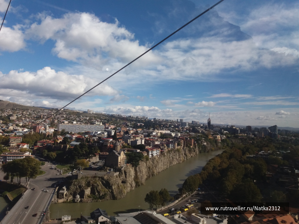 photo 1414319