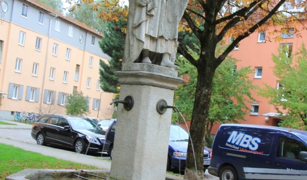 140 фонтан  Augia (AuDer Augia-Brunnen)