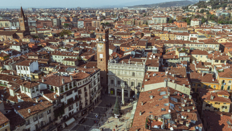 photo 1851946