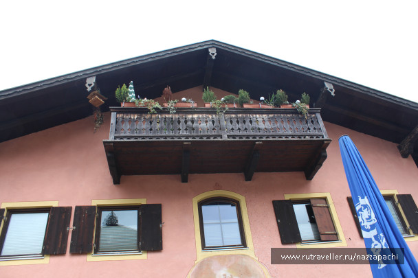 photo 1326744