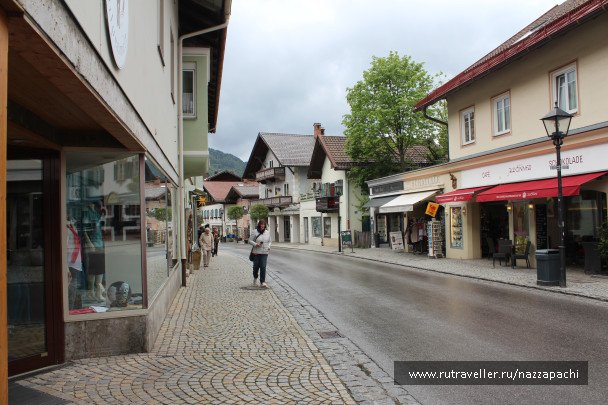 photo 1327174