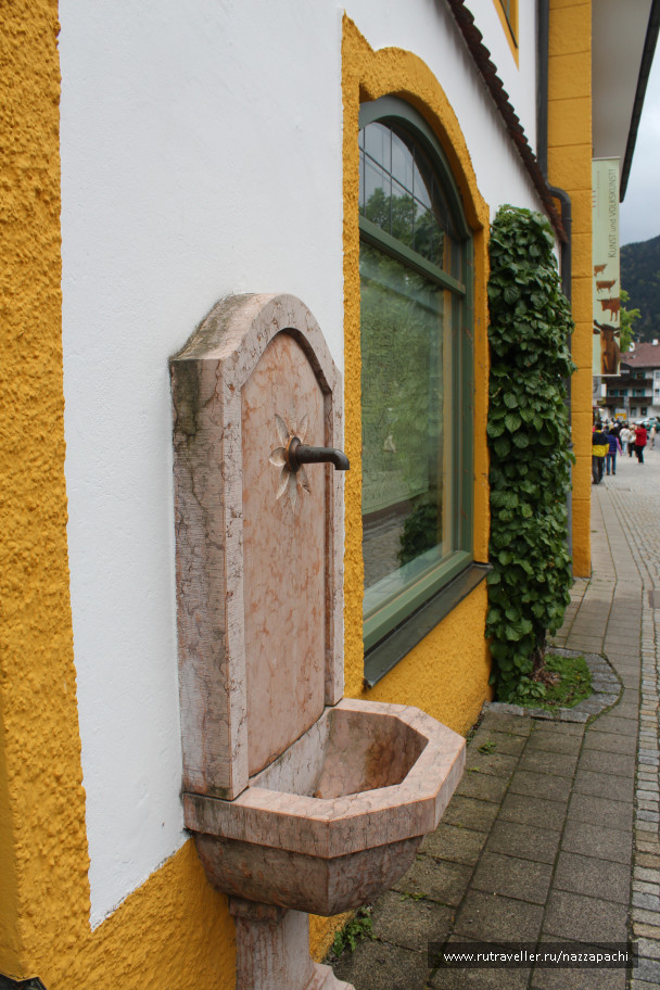 photo 1327625