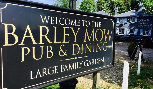 The-Barley-Mow-Pub-Tandridge