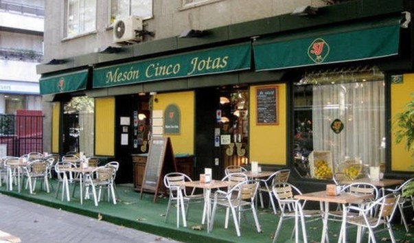 restoran-meson-cinco-jotas_1_w800