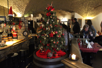 photo 1585198